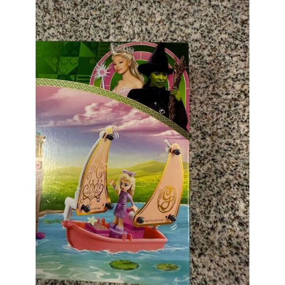 LEGO Wicked Glinda Elphaba Nessarose Shiz University Set 75681 7+ - Picture 4 of 5